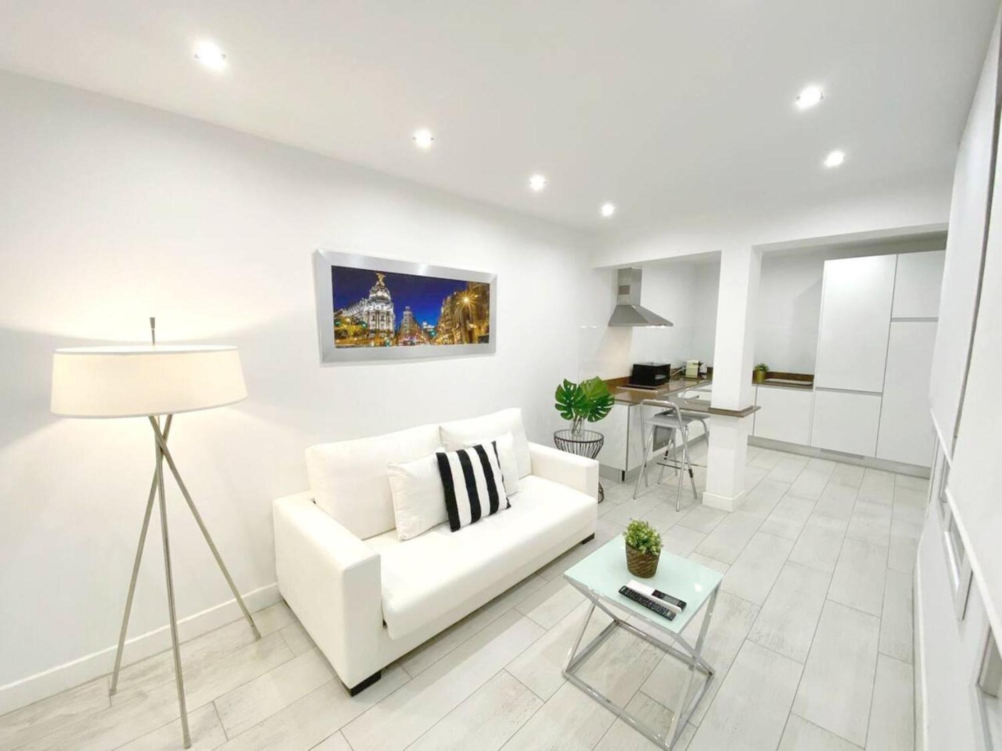 Apartamento De Diseno En Plaza Mayor Мадрид Экстерьер фото